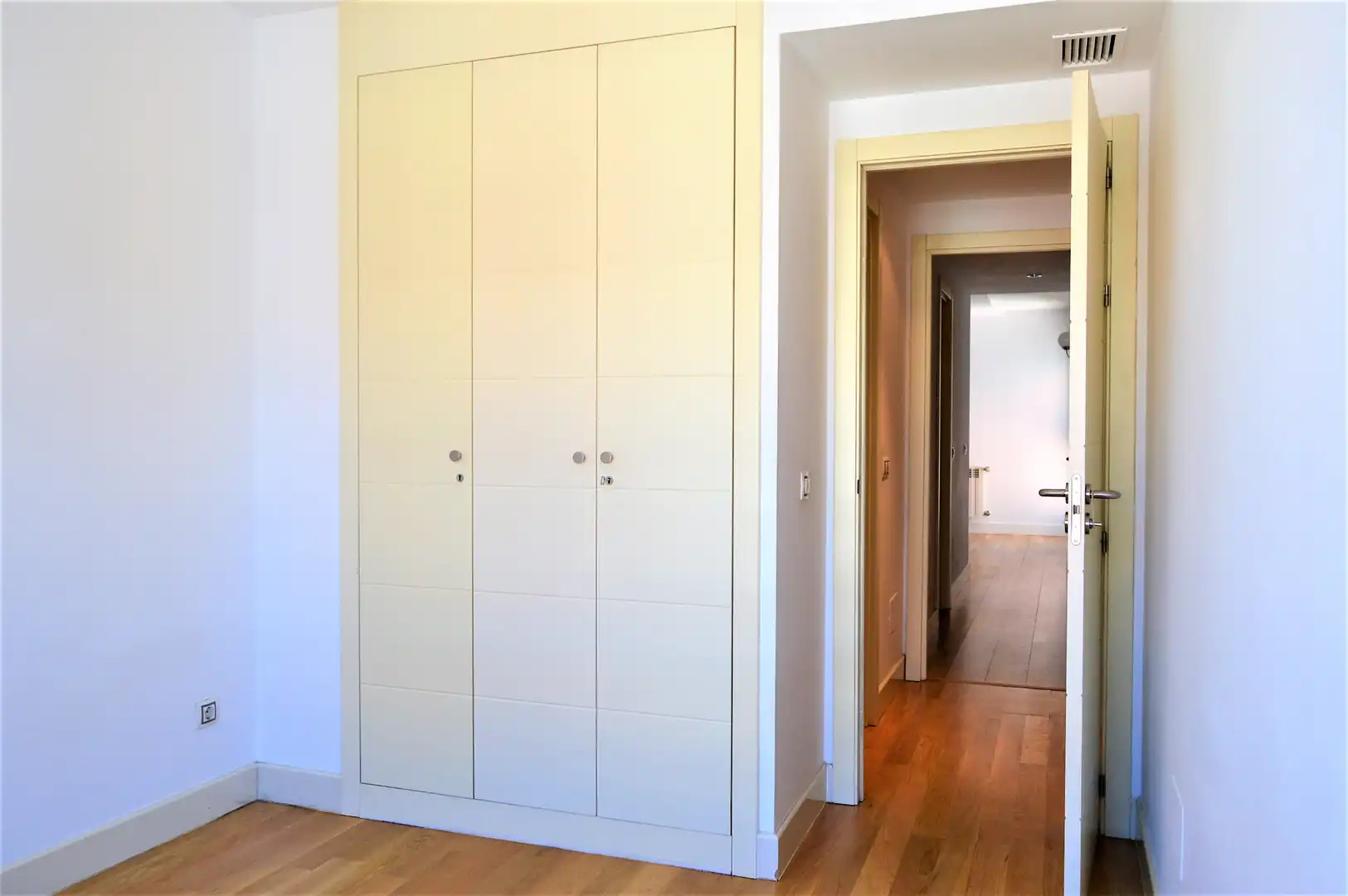 Wohnung zur Miete in Madrid mit Klimaanlage, Heizung und Parkett