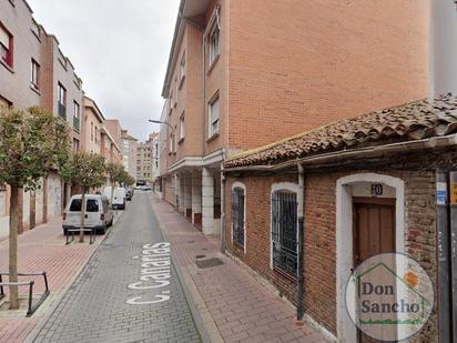 Vista exterior de Casa o xalet en venda en Valladolid Capital