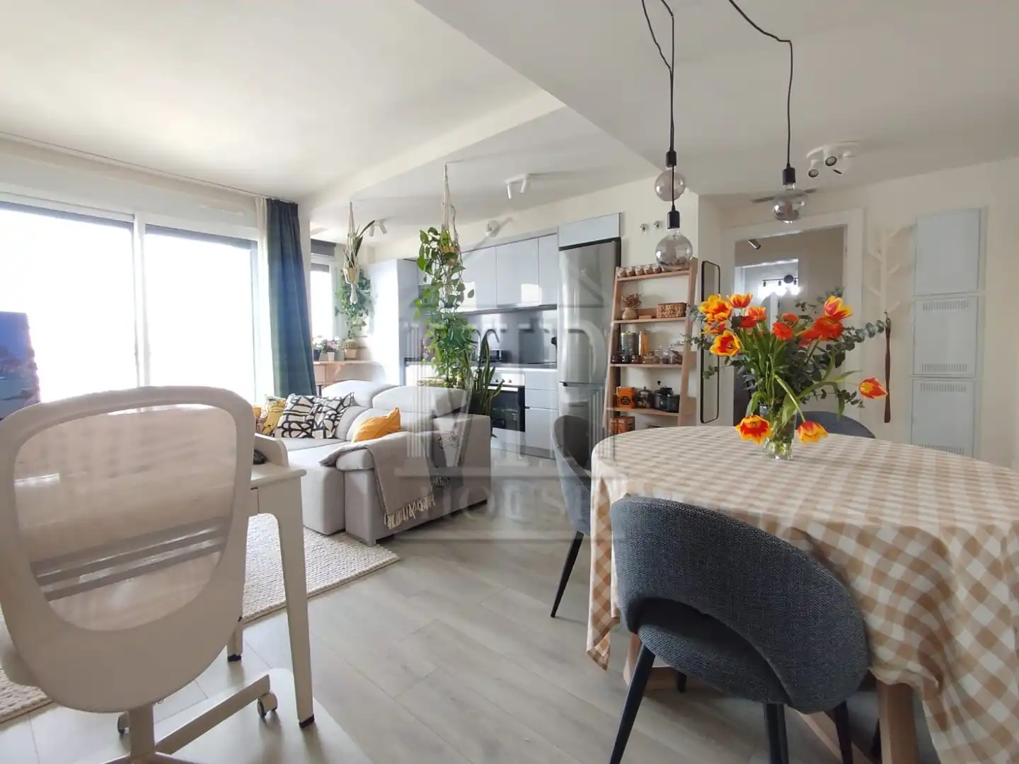 Sala de estar de Piso en venta en Badalona con Aire acondicionado, Calefacción y Parquet