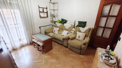 Foto 3 de Piso en venta en Almendrales,  Madrid Capital
