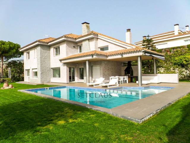 Casa-chalet en Venta en Bellresguard - Can Teixidó