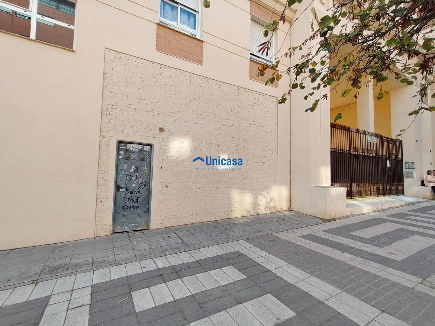 Exterior view of Commercial properties for sale in Málaga