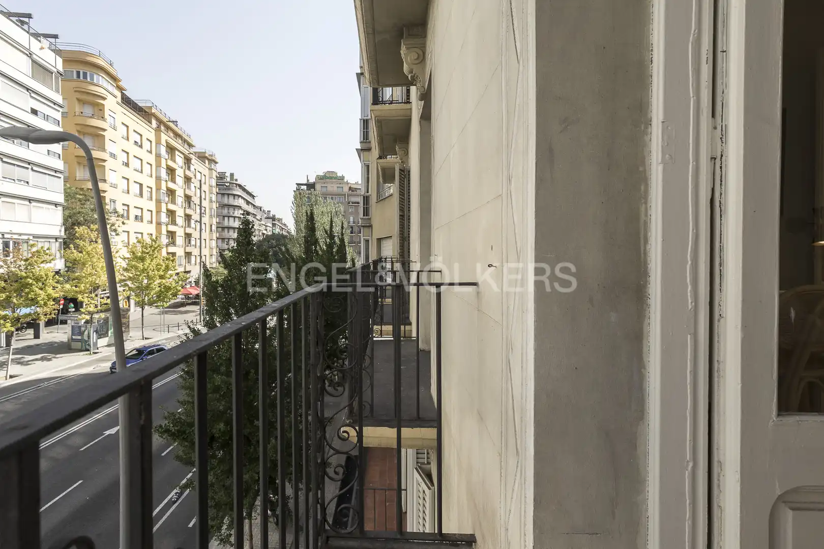 Außenansicht von Wohnung zur Miete in Barcelona mit Klimaanlage, Heizung und Balkon