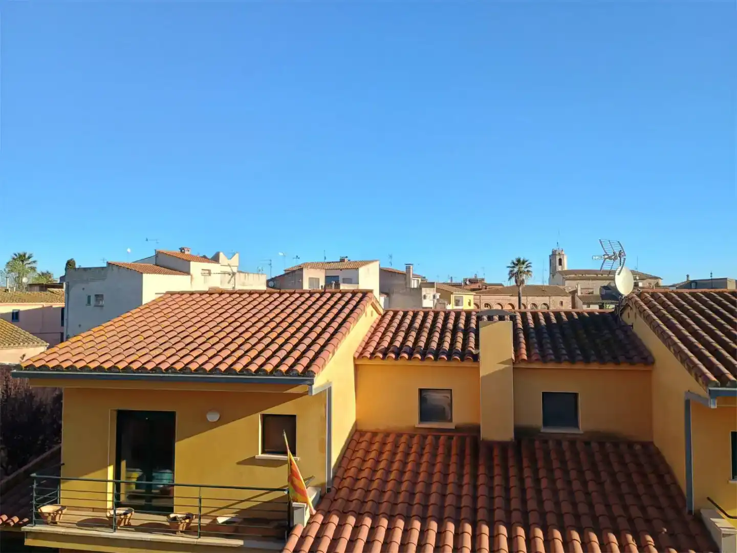 Vista exterior de Finca rústica en venda en L'Armentera amb Jardí privat, Moblat i Balcó