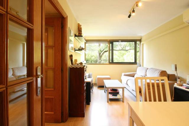 Piso en Venta en Carrer d'Andrade en La Verneda i la Pau