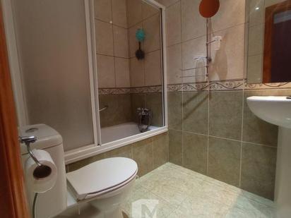 Bathroom of House or chalet for sale in Vic  with Air Conditioner, Heating and Private garden