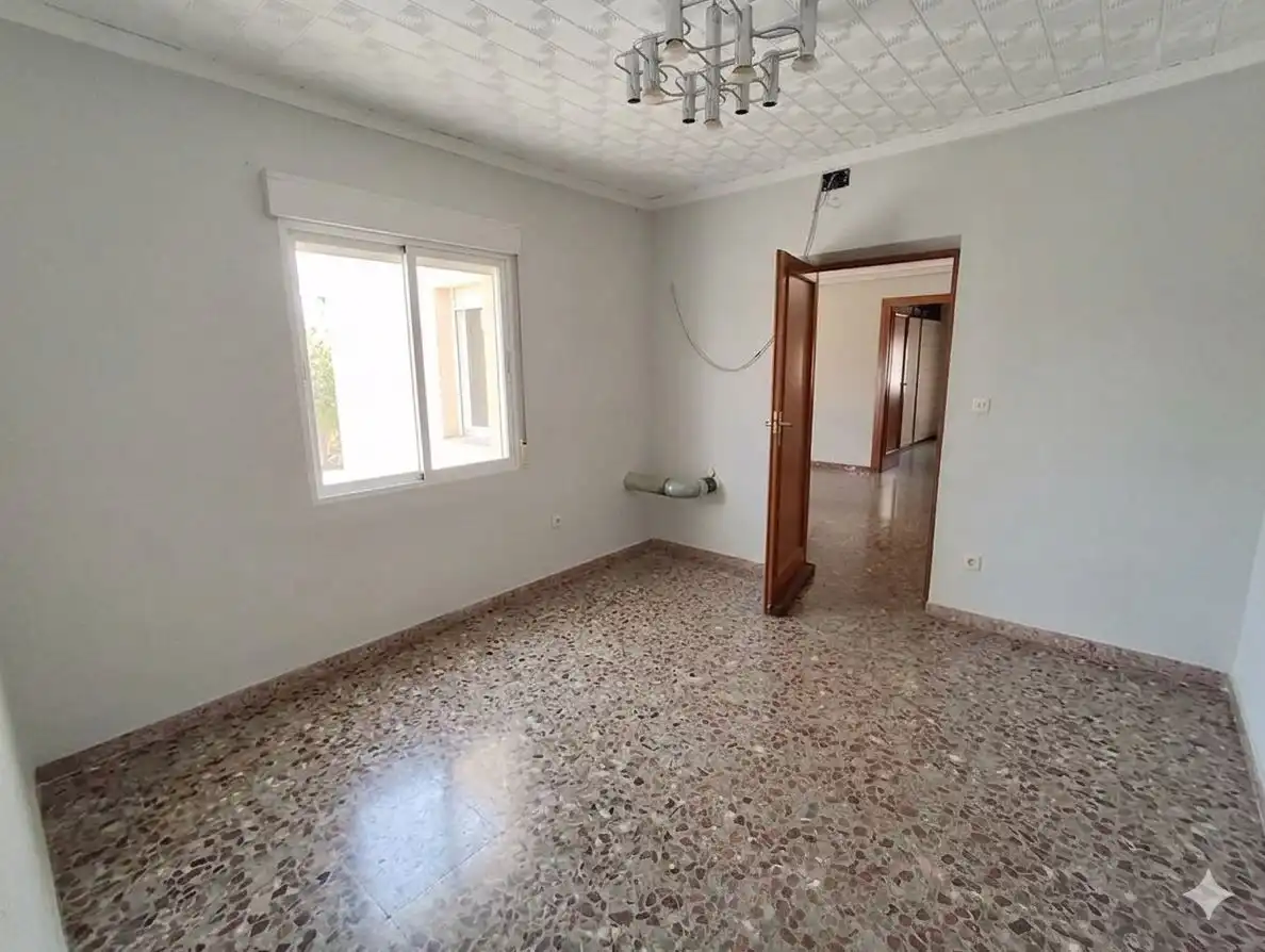 Houses for sale in La Roda  with Heating, Terrace and Storage room