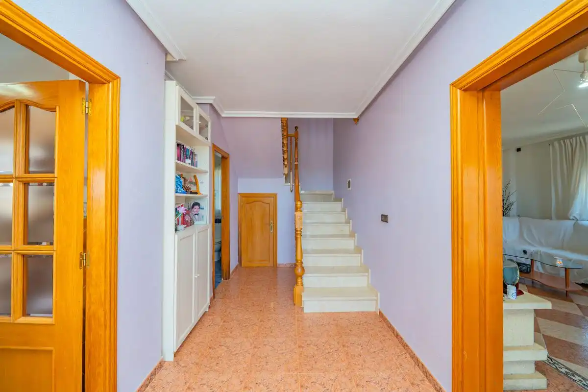 House with terrace for sale in Avenida de los Árboles, imagen 9
