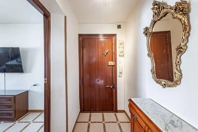 Piso en venta en Granada con Terraza