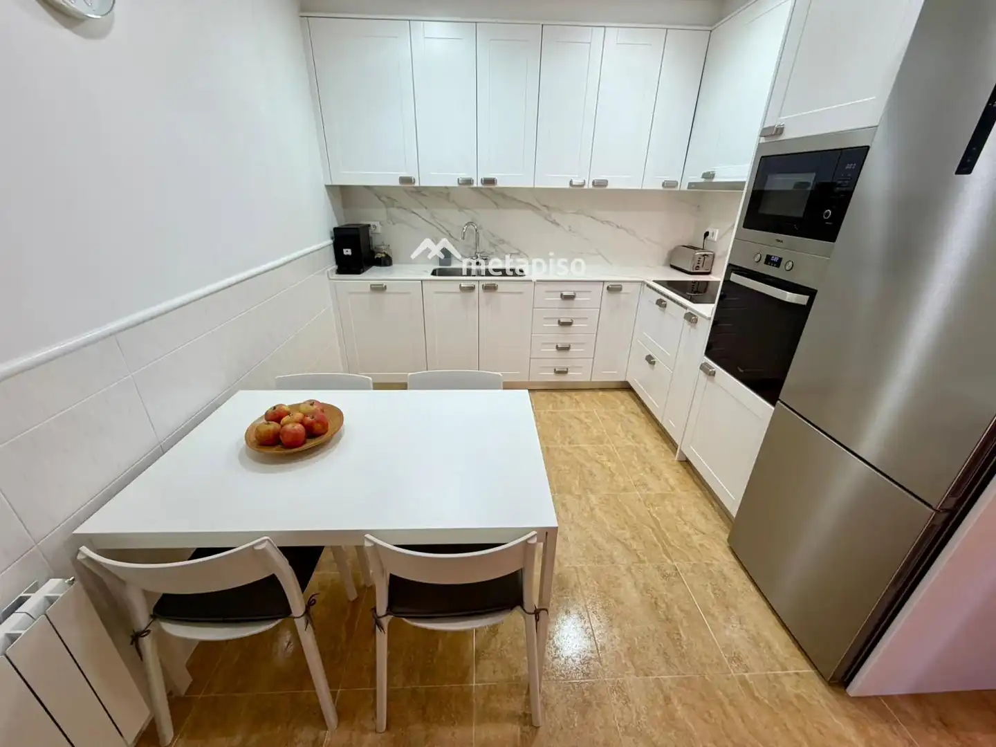 Cocina de Casa adosada en venta en Santa Margarida I Els Monjos con Aire acondicionado, Calefacción y Terraza