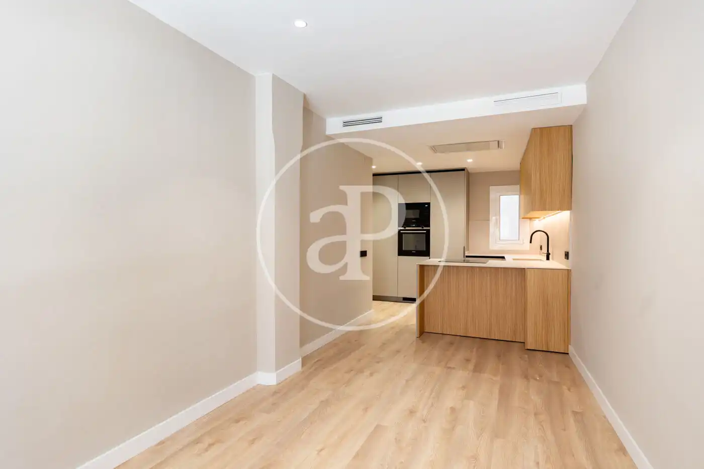 Sala de estar de Piso en venta en Barcelona con Aire acondicionado y Calefacción