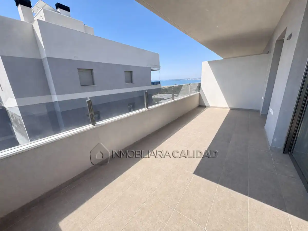Terraza de Piso en venta en Santa Pola con Calefacción, Trastero y Piscina