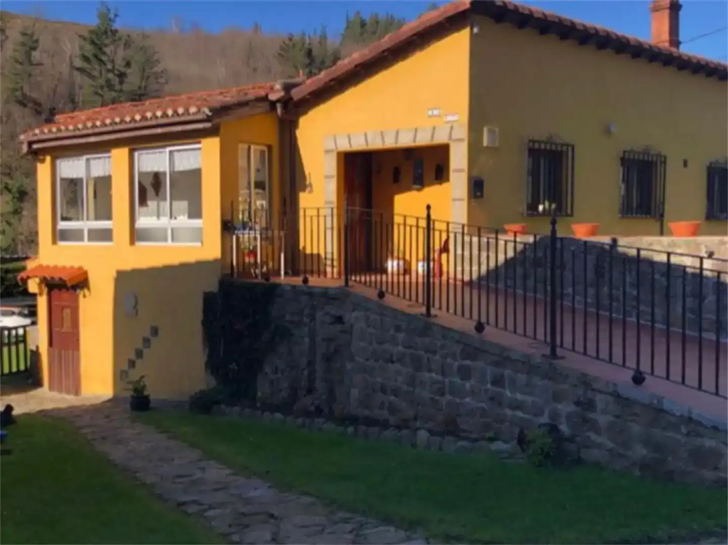 Exterior view of Flat for sale in Luena   with Private garden