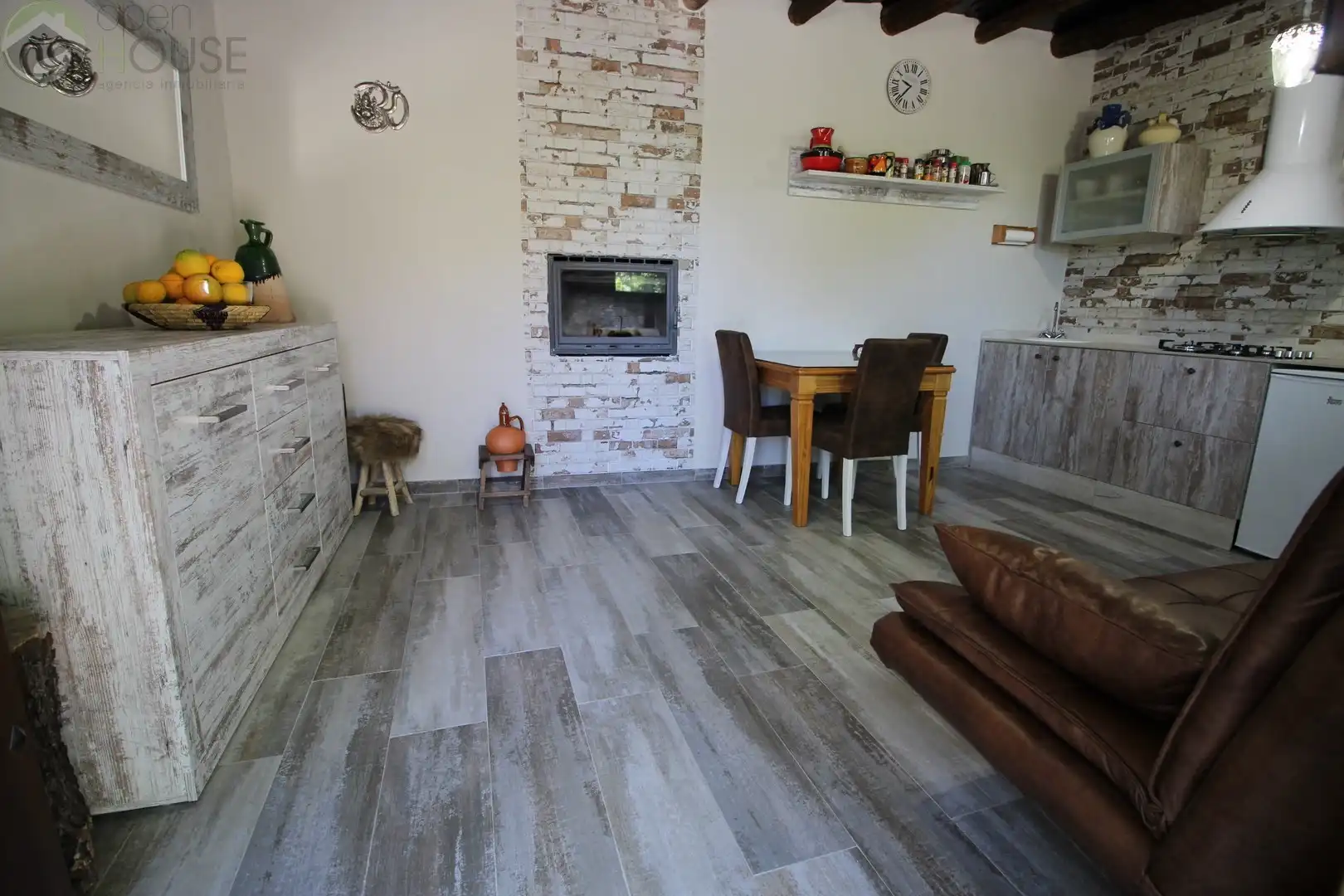 Sala d'estar de Finca rústica en venda en La Taha amb Terrassa i Moblat