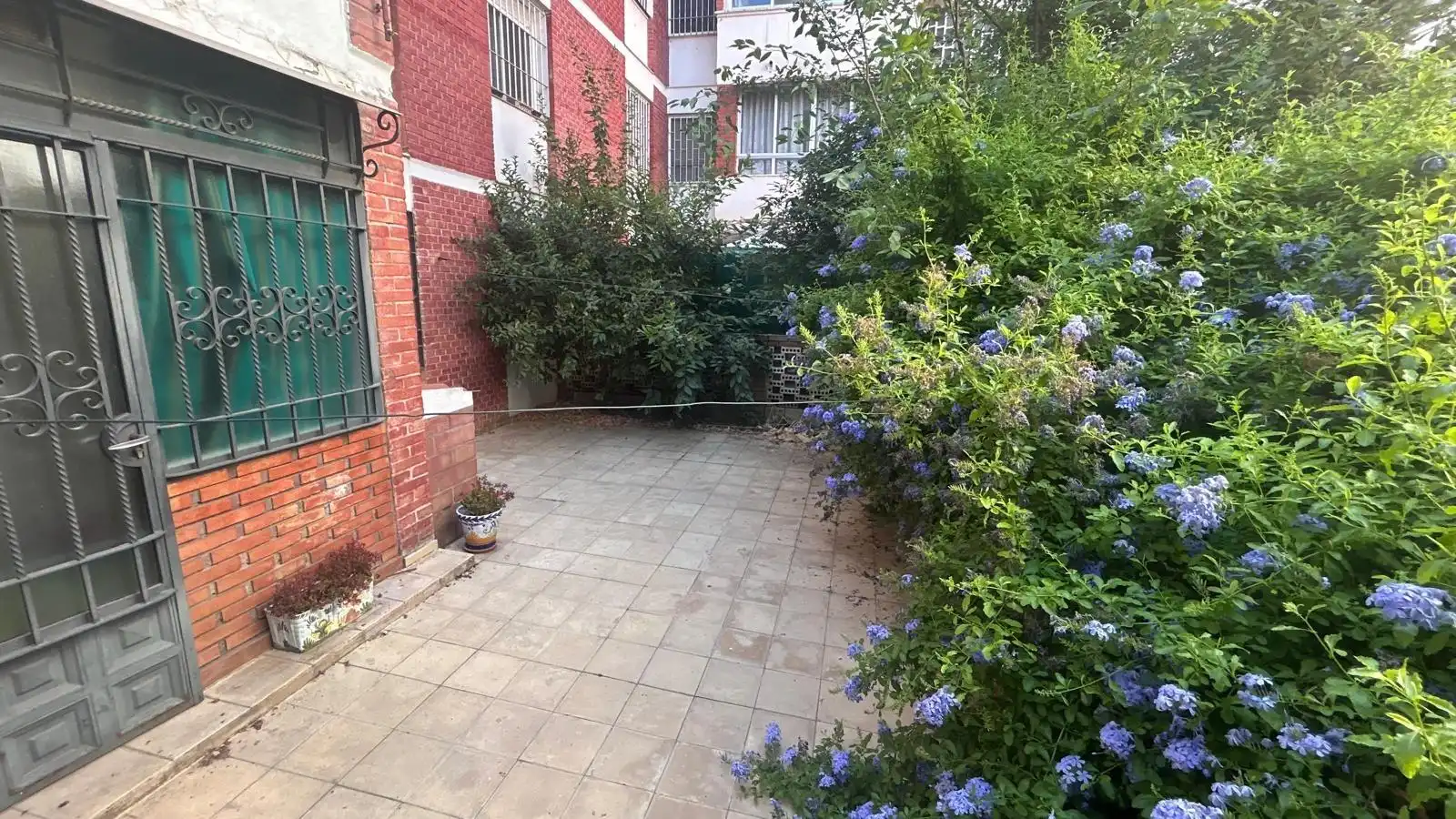 Jardí de Planta baixa en venda en Córdoba amb Aire condicionat i Jardí privat