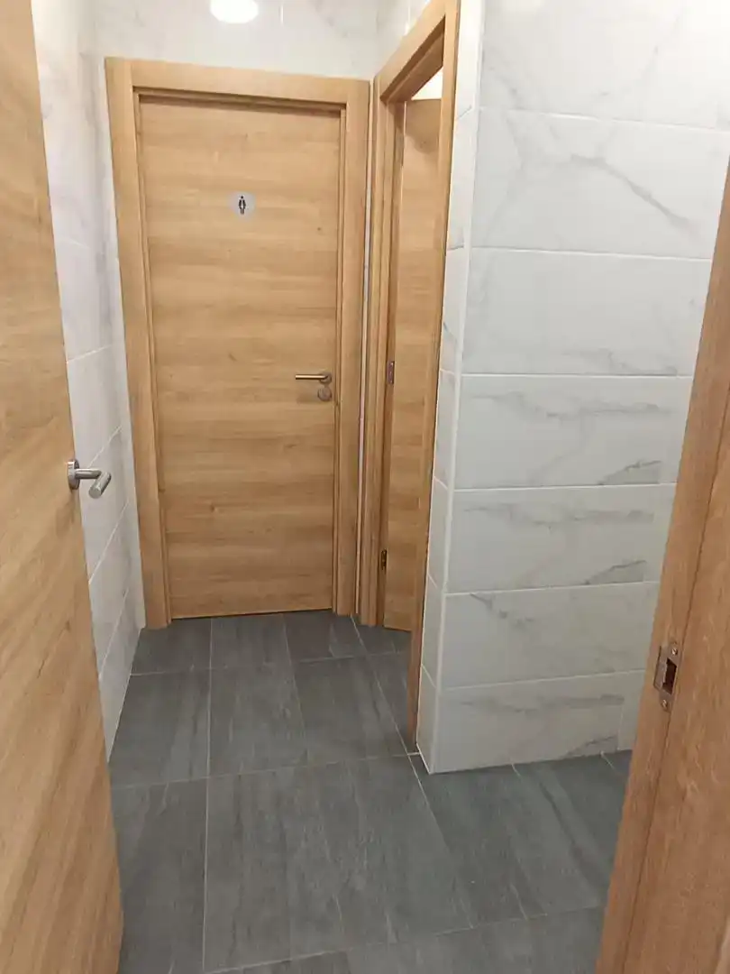 Bathroom of Office for rent in Blanes  with Air Conditioner, Heating and Furnished