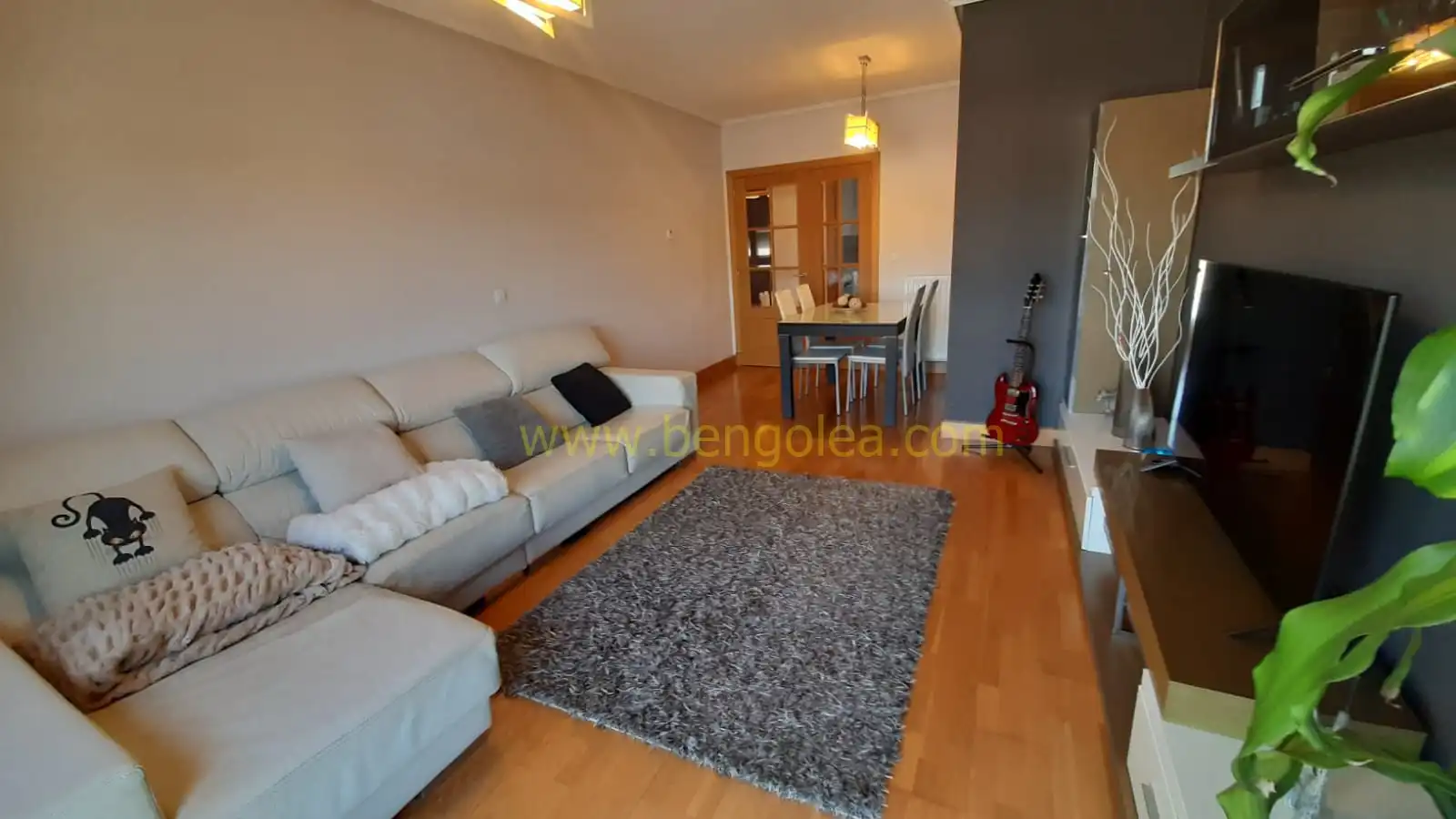 Piso en venta en Lasesarre