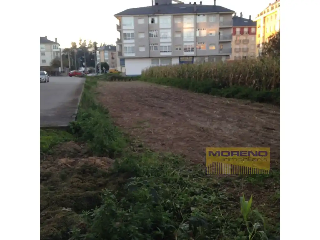Wohnbaugrundstück zum Verkauf in Sarria