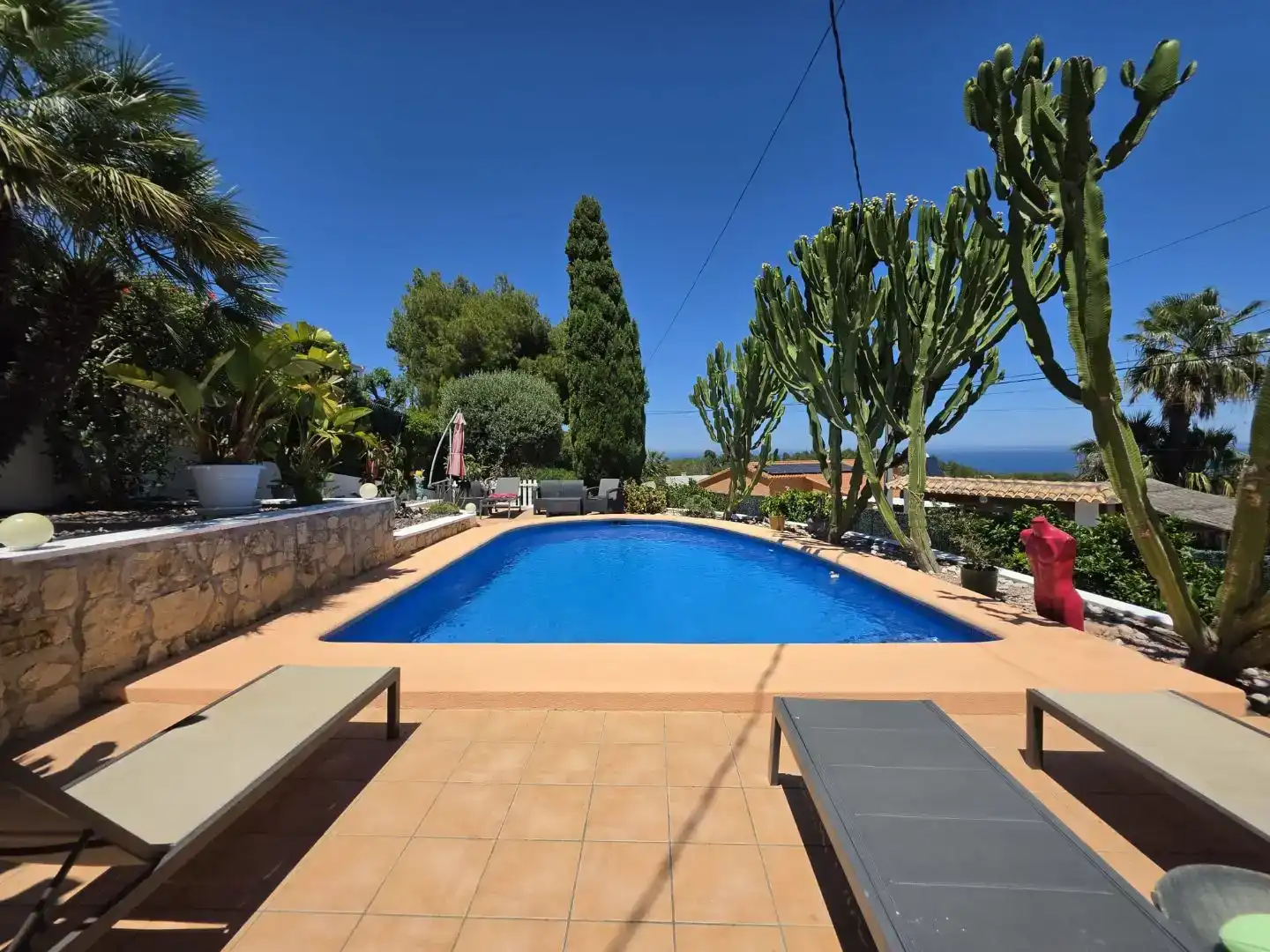 Piscina de Casa o chalet en venta en Dénia con Aire acondicionado, Jardín privado y Trastero