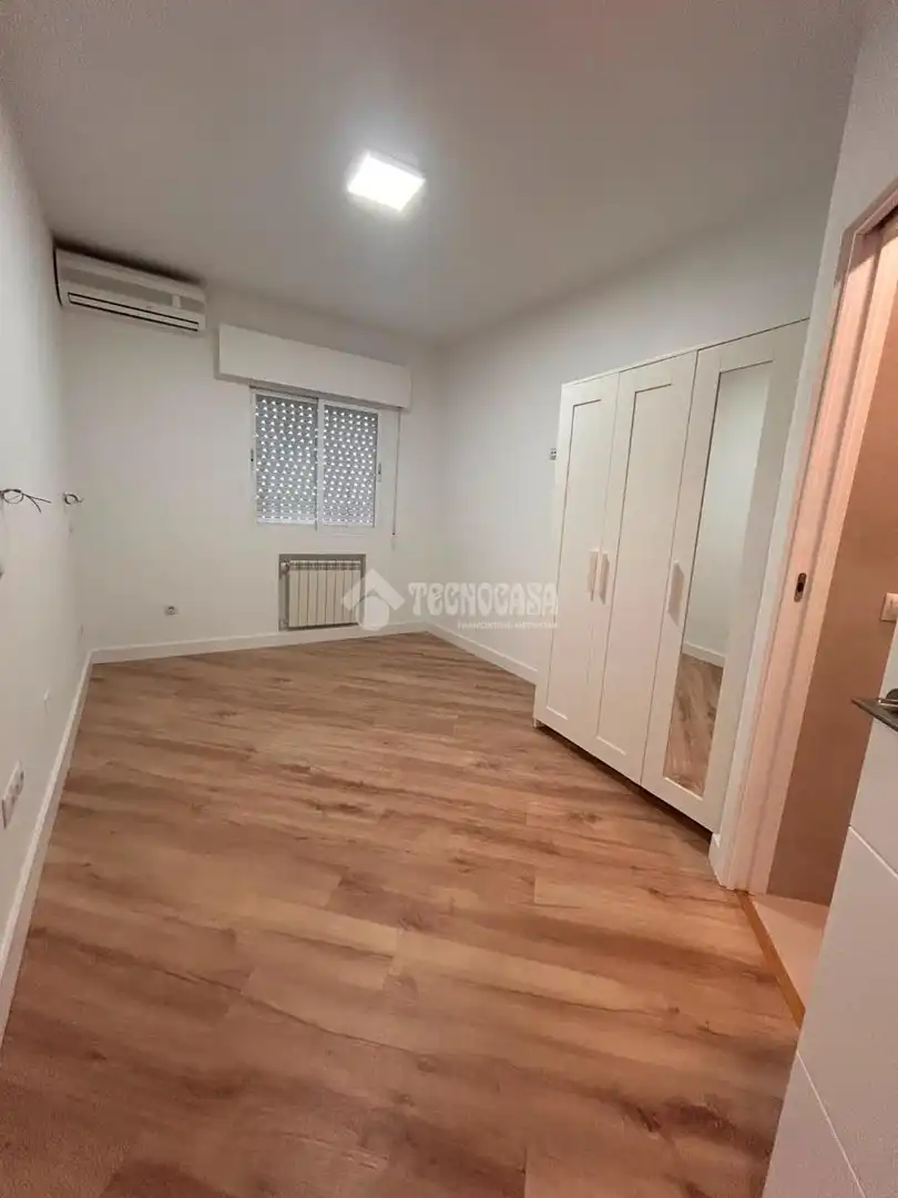 Habitación de Piso en venta en Madrid