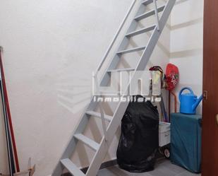 Wohnung zum verkauf in Estivella mit Terrasse, Abstellraum und Möbliert