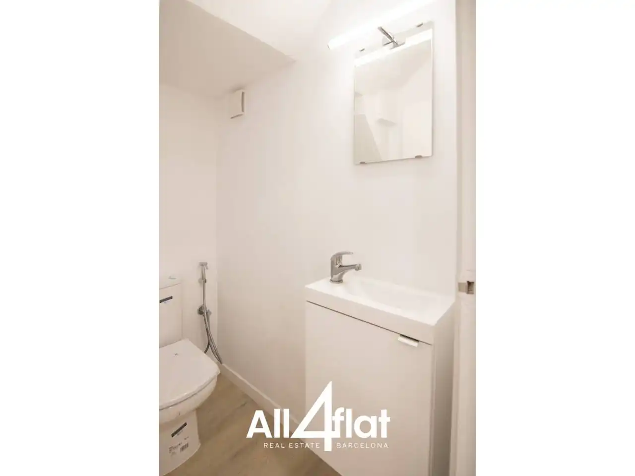 Baño de Local de alquiler en Barcelona