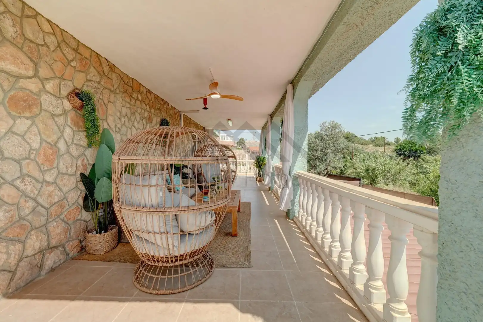 Terrace of Houses for sale in La Pobla de Vallbona  with Air Conditioner, Heating and Private garden