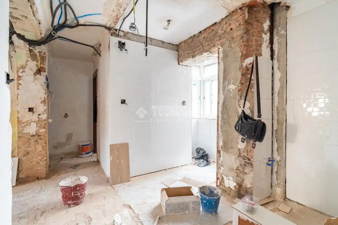 Flat for sale in Granada