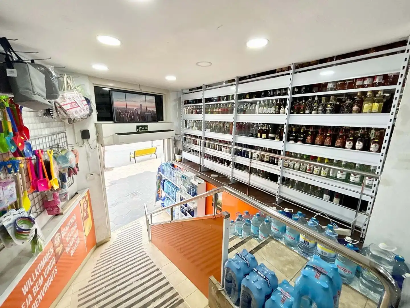 Local en venta en Benidorm
