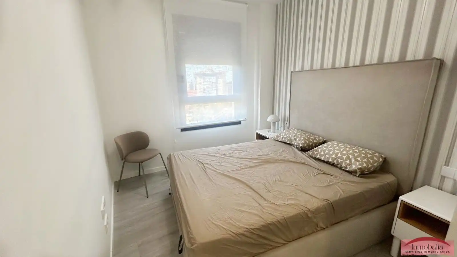 Bedroom of Flat for rent in Sevilla  with Air Conditioner, Terrace and Furnished