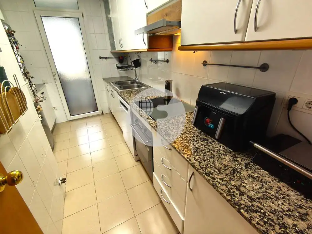 Cuina de Dúplex en venda en Terrassa amb Calefacció, Terrassa i Traster