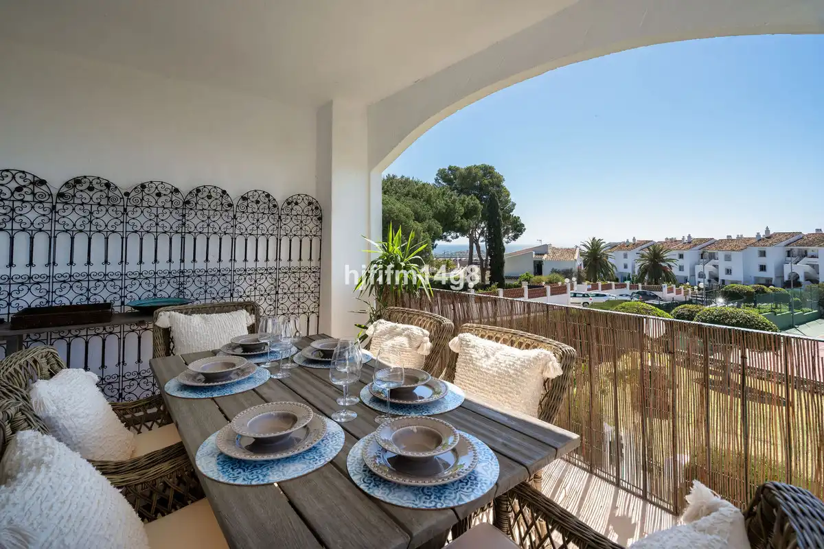 Flat for sale in Nueva Andalucía