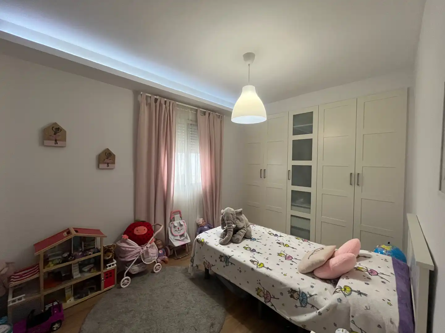 Habitación de Piso en venta en Sagunto / Sagunt con Parquet, Amueblado y Horno