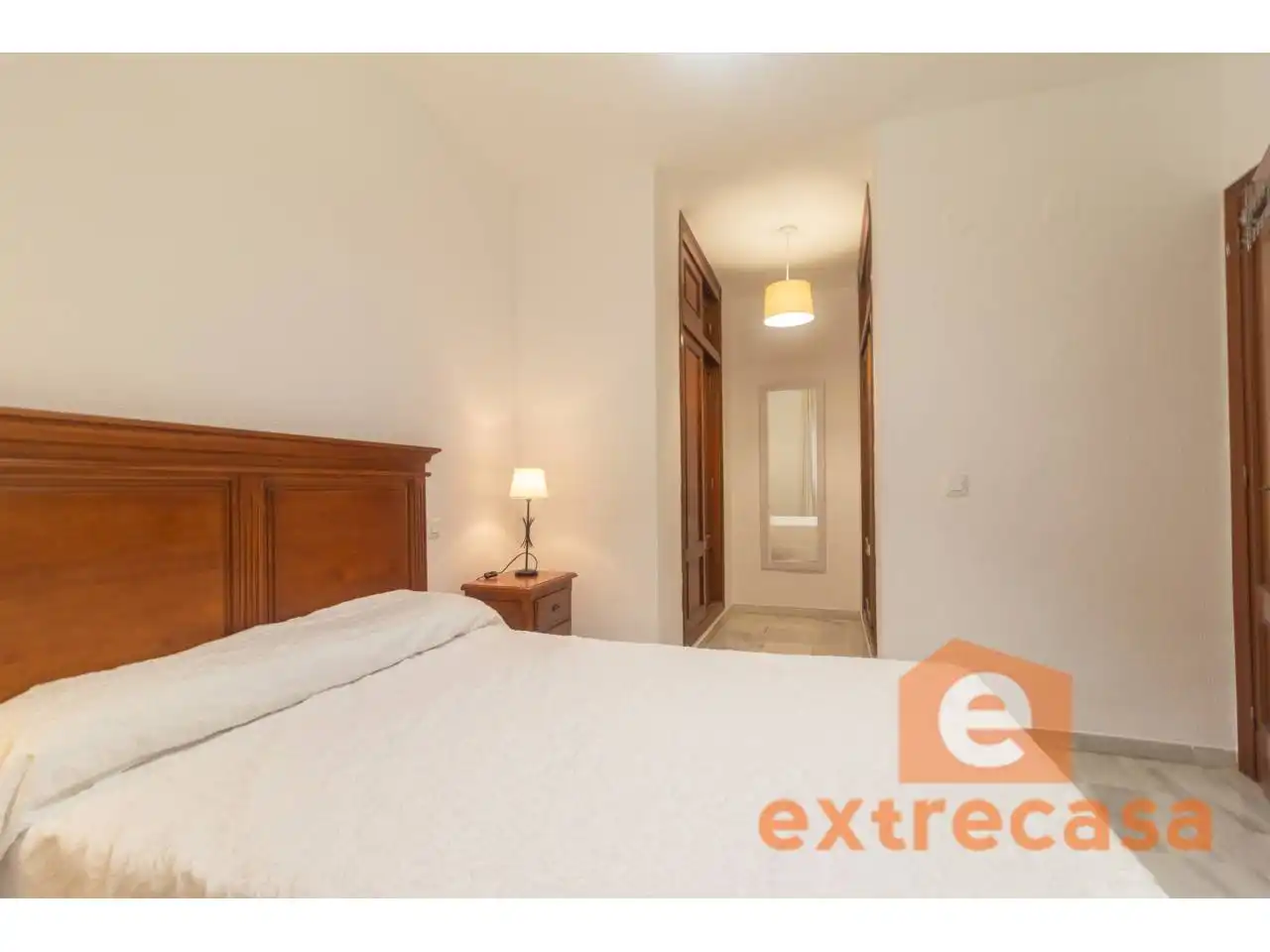 Habitación de Apartamento de alquiler en Badajoz con Aire acondicionado, Calefacción y Amueblado