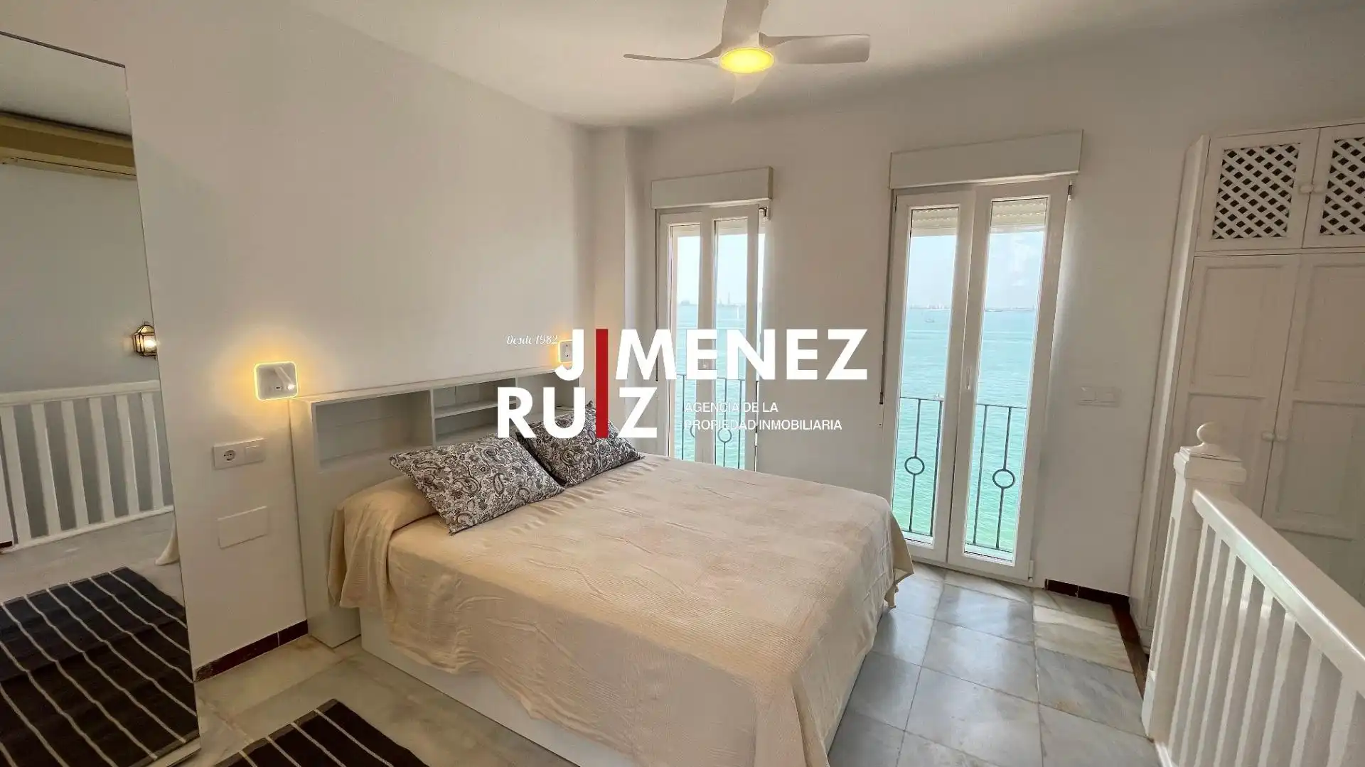 Schlafzimmer von Wohnung zur Miete in El Puerto de Santa María mit Klimaanlage, Terrasse und Balkon
