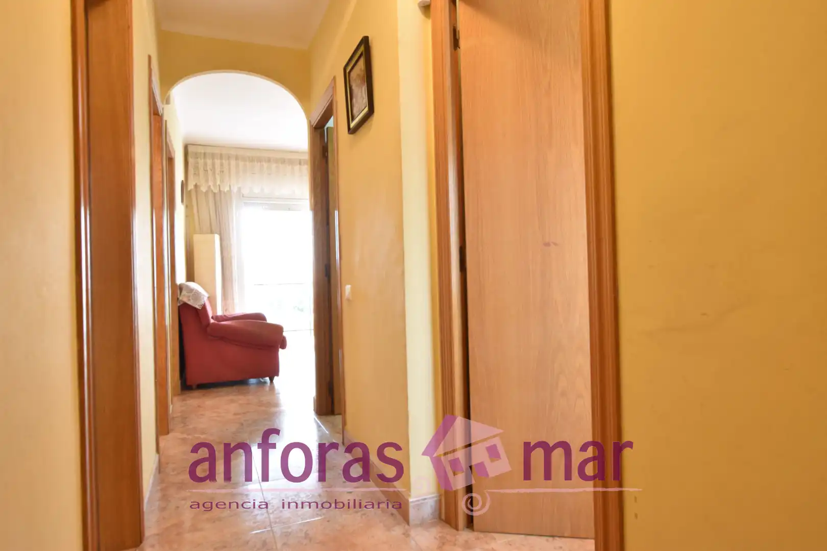 Wohnung zum Verkauf in Torredembarra mit Klimaanlage, Heizung und Terrasse