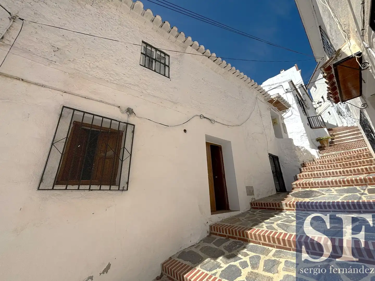 Vista exterior de Casa adosada en venda en Sedella
