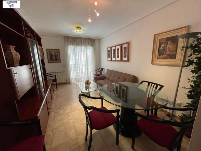 Apartamento en Alquiler en Parque Sur