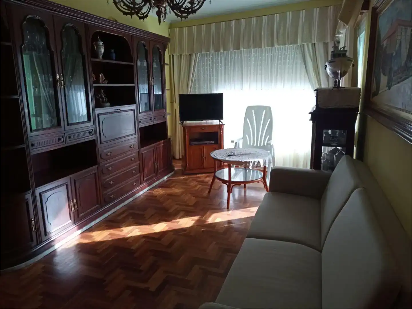Sala de estar de Piso de alquiler en Ares, A Coruña