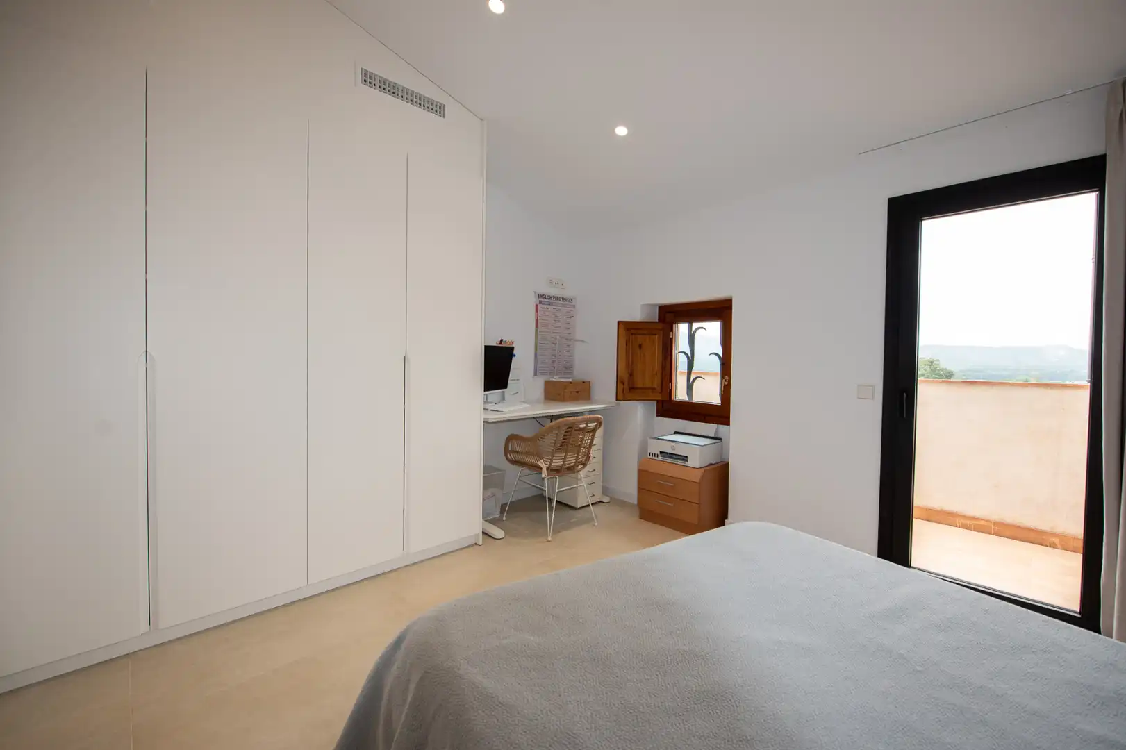 Schlafzimmer von Country house zur Miete in Santa Cristina d'Aro mit Klimaanlage, Heizung und Privatgarten