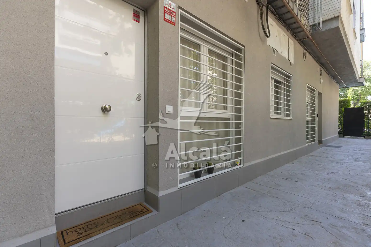 Exterior view of Flat for sale in Alcalá de Henares  with Heating