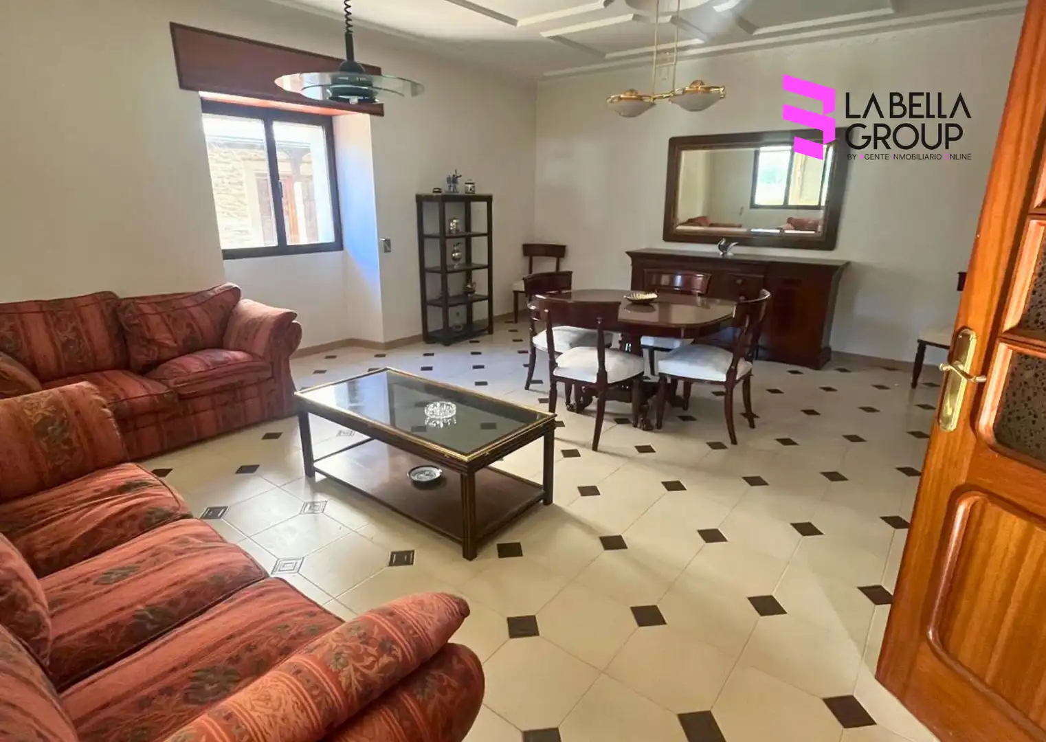 Wohnzimmer von Wohnung zum Verkauf in Vega de Valcarce mit Heizung, Parkett und Terrasse