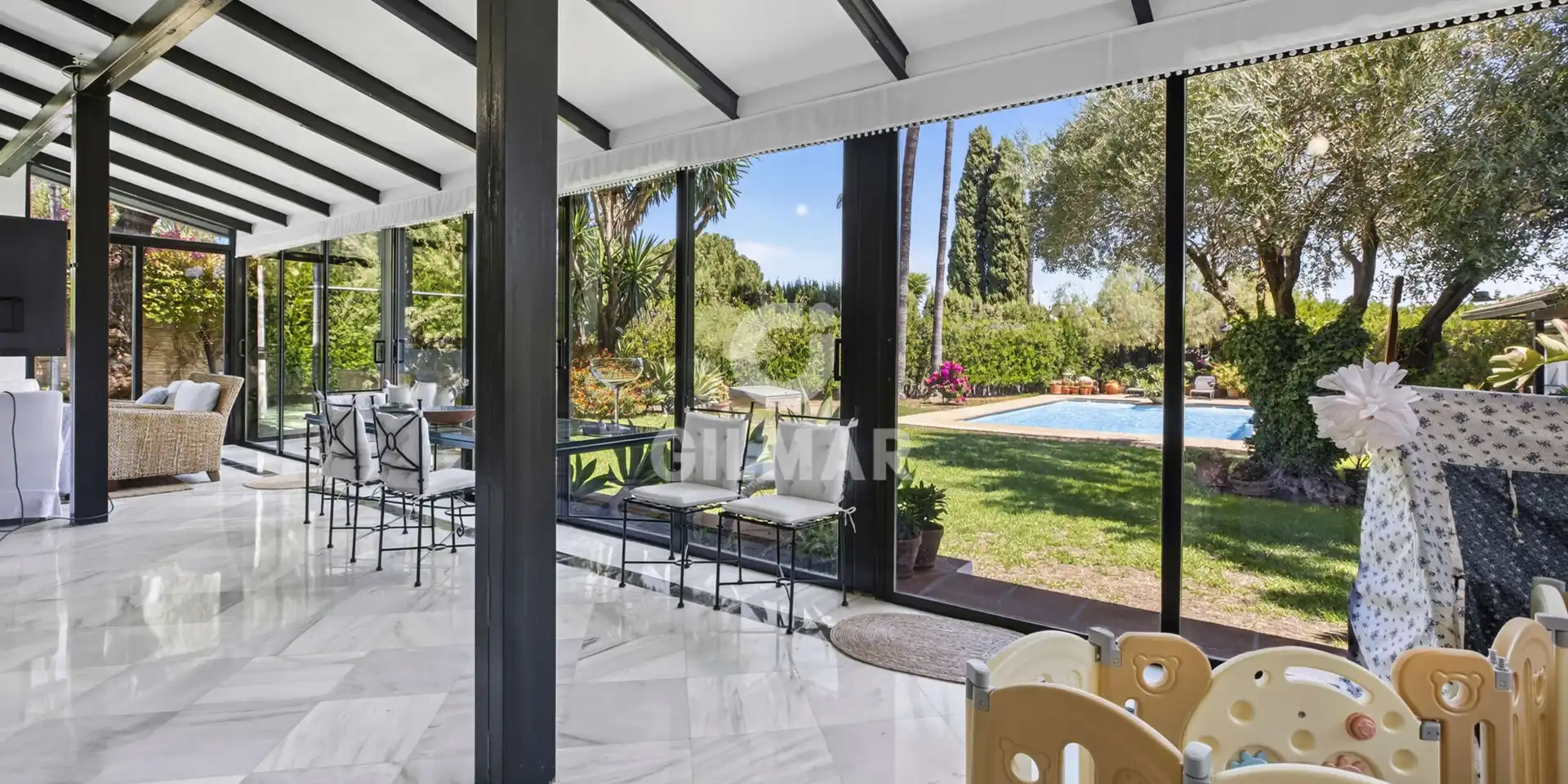 Jardí de Casa o xalet en venda en Tomares amb Calefacció, Jardí privat i Piscina