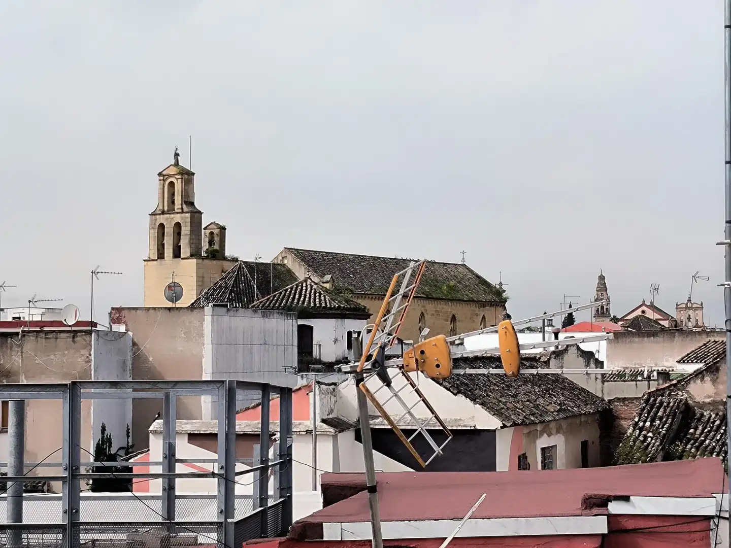 Vista exterior de Casa o chalet en venta en Córdoba con Calefacción, Terraza y Trastero