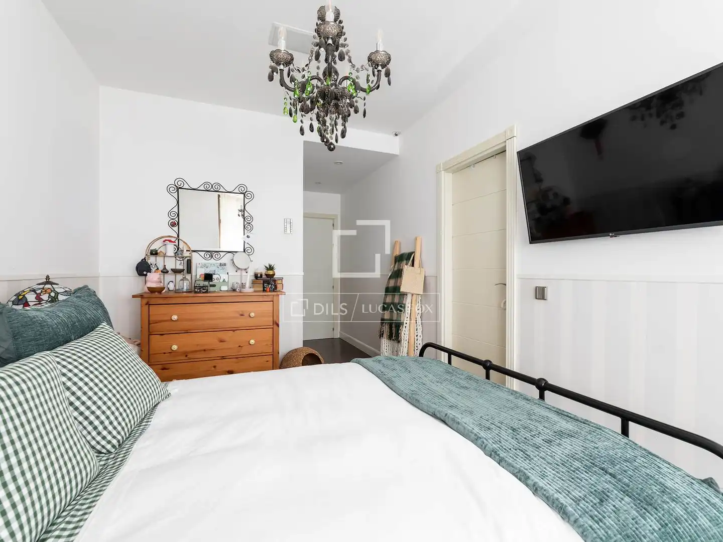 Habitación de Casa o chalet en venta en Las Rozas de Madrid con Aire acondicionado, Calefacción y Jardín privado