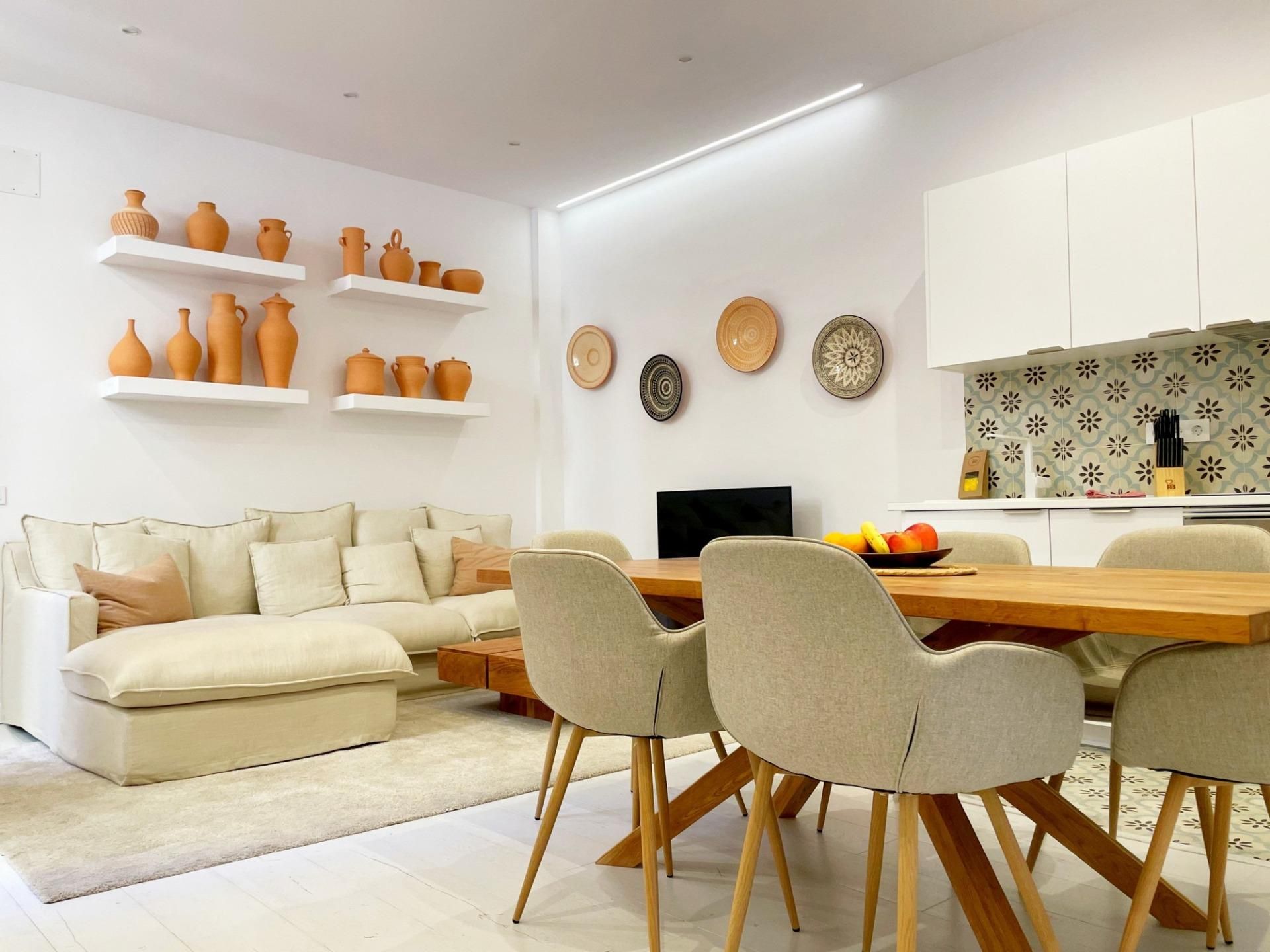 Living room of Flat for sale in Málaga Capital  with Air Conditioner, Terrace and Furnished