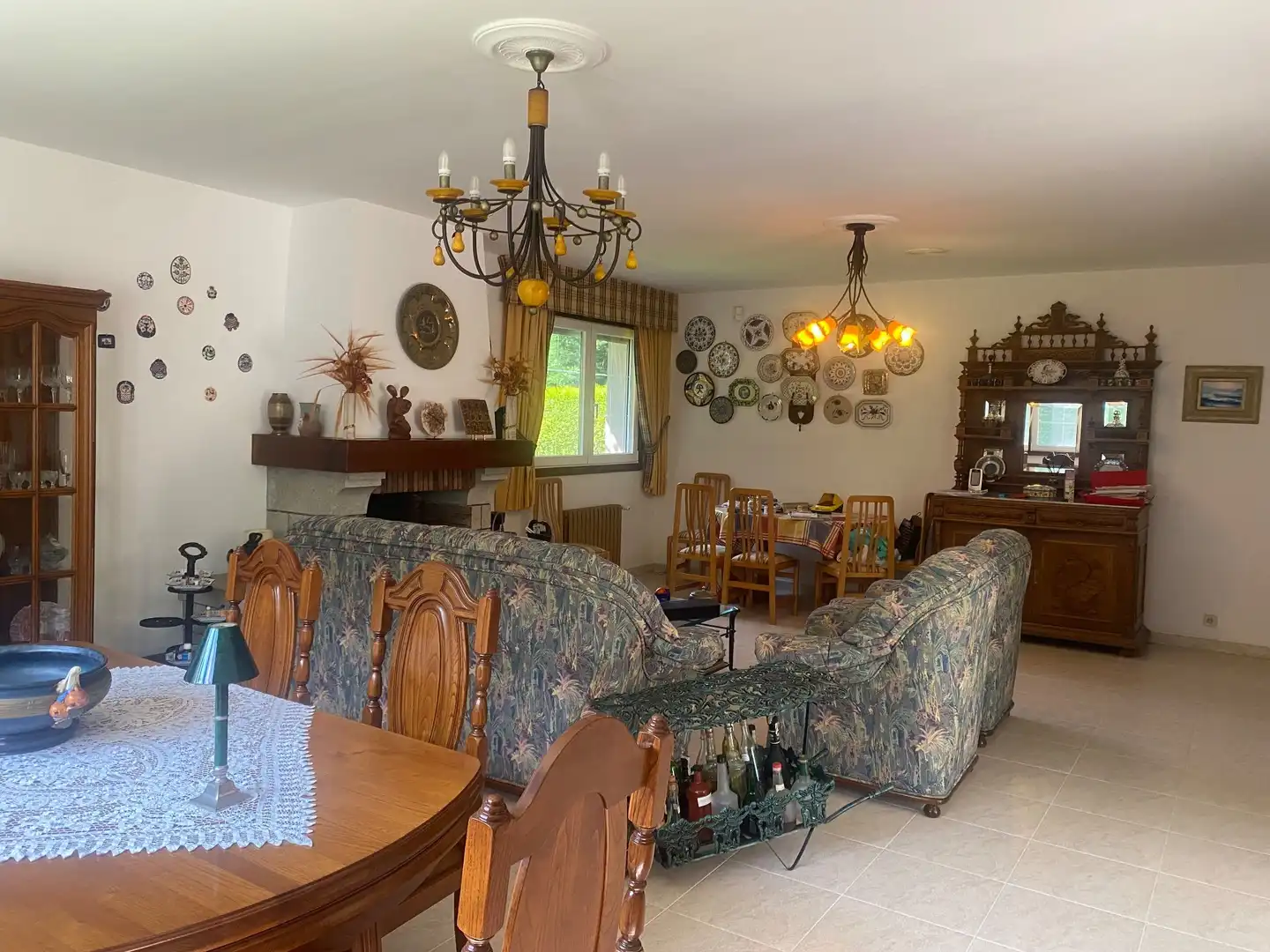 Sala de estar de Casa o chalet en venta en Lugo con Calefacción, Piscina y Amueblado