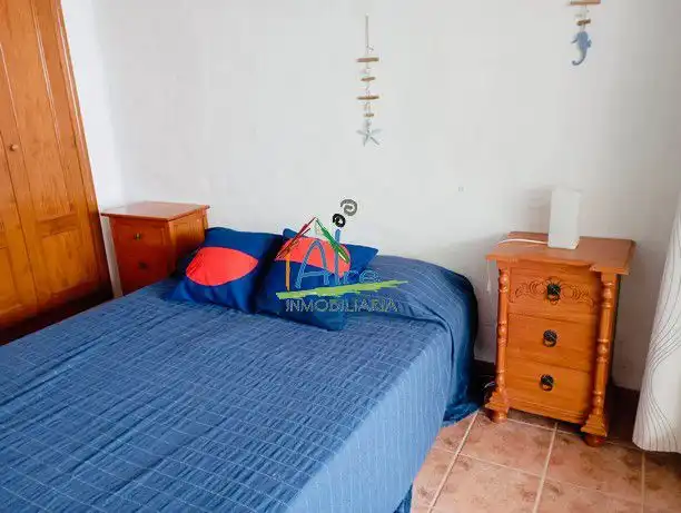 Schlafzimmer von Einfamilien-Reihenhaus zur Miete in Almonte mit Klimaanlage und Terrasse