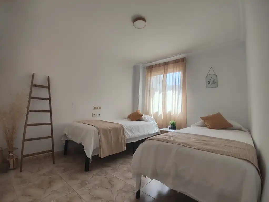Habitación de Apartamento en venta en Dénia con Aire acondicionado