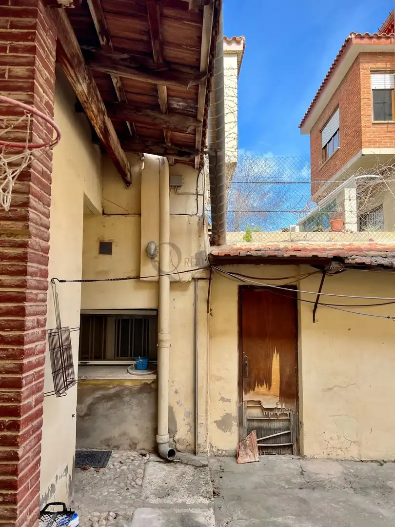 Vista exterior de Casa o xalet en venda en Biar amb Calefacció, Jardí privat i Terrassa